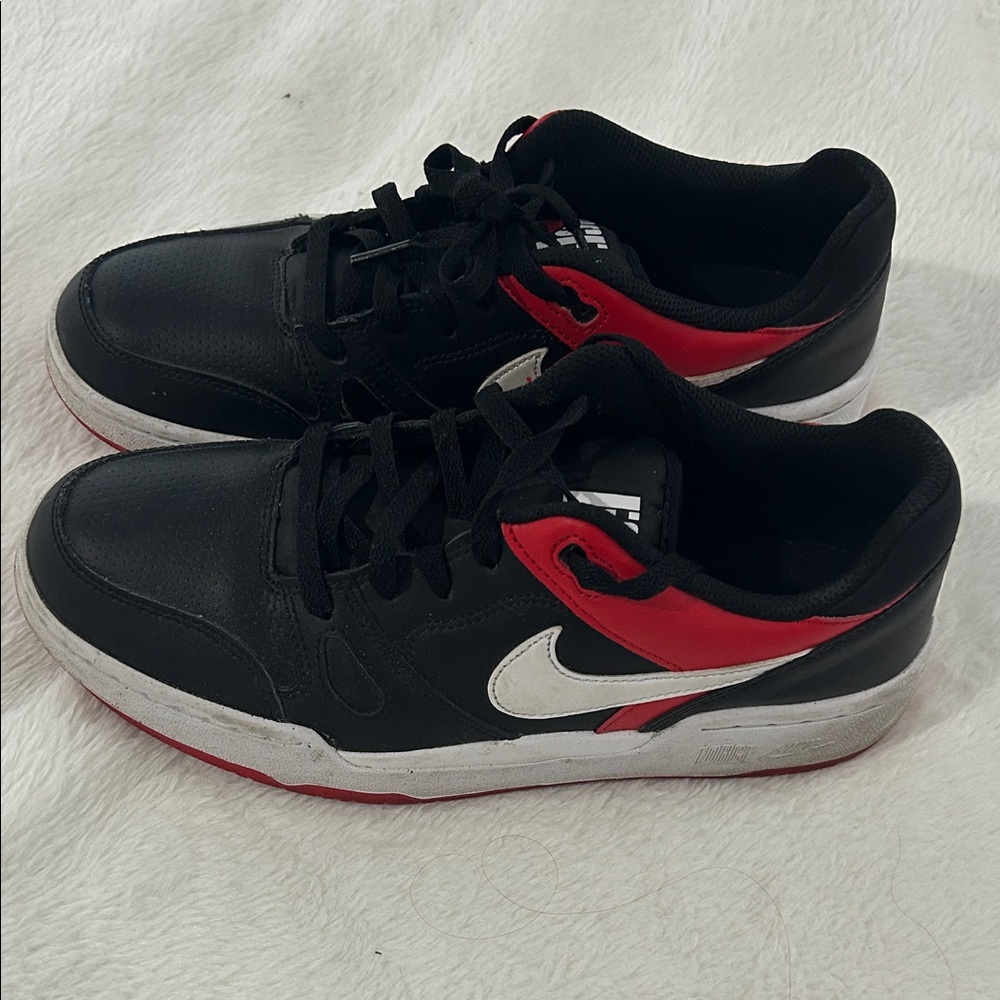 Nike Black and Red Athletic Shoes
